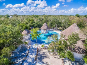 Relaxing comfortable jungle view Eklum Villa Rivera Maya Puerto Morelos POOL AC GYM GATED COMMUNITY